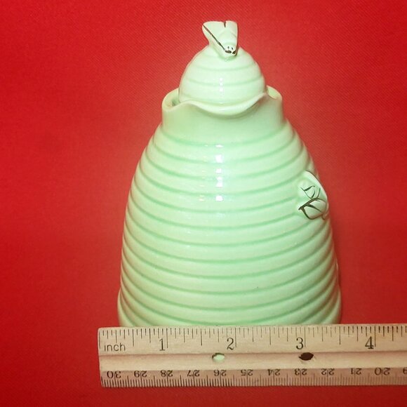 Vintage Green Beehive Honey Pot Ceramic with Lid - Picture 11 of 12